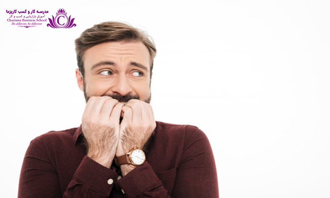 ترسهایی که شما را از دستیابی به رویاها دور میکند 3 بدون ترس از قضاوت مردم کاری را که دوست دارید انجام دهید