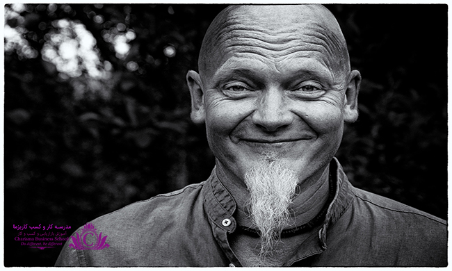 از زبان بدن برای محبوبیت بیشتر استفاده کنیم 6 صورت ناحیه ای با انواع سیگنالها است که اطلاعات زیادی را به افراد میرساند