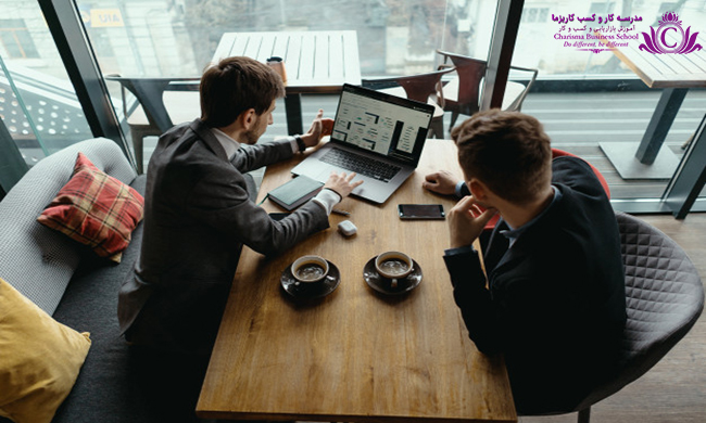 برخواسته‌های خود آگاه باشید و بدانید با چه مبلغ و کاری می‌توانید کنار بیایید