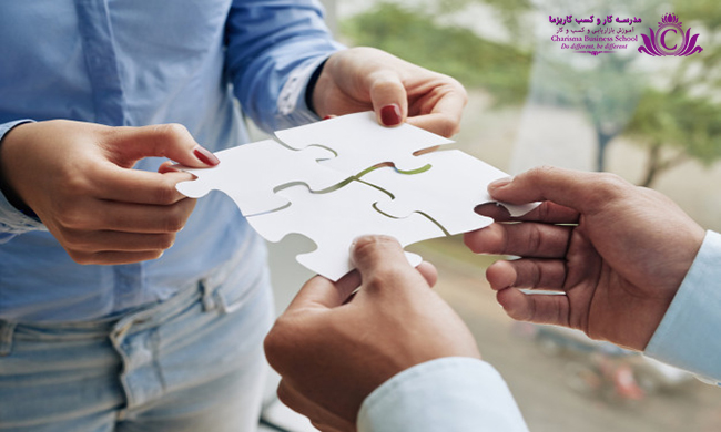 هنر مذاکره و بدست آوردن هر چه در کسب و کار میخواهید 4 در مذاکره ارتباط برقرارکنید و در مقابل امتیازات داده شده امتیاز بگیرید